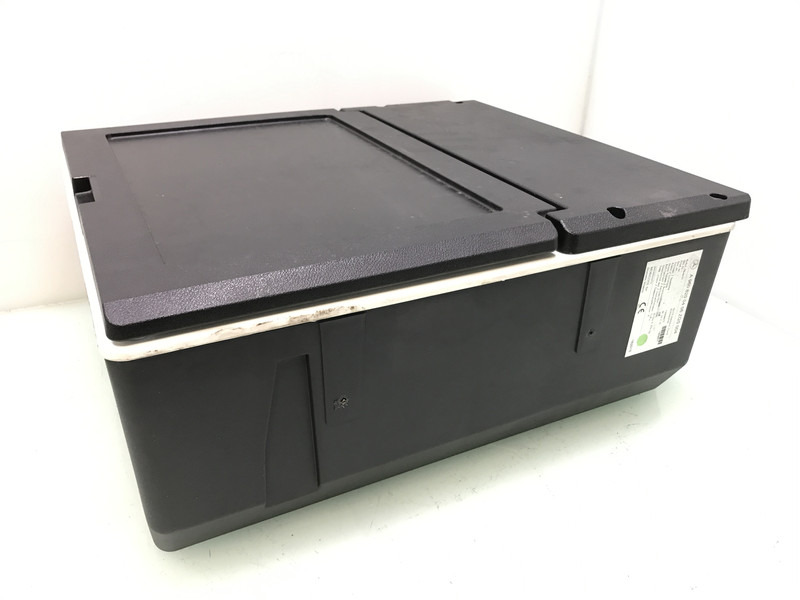 Mercedes-Benz Actros MP4 Koelkast Mercedes 25 Liter A 961 840 63 43 - Spare parts for Truck: picture 2 Mercedes-Benz Actros MP4 Koelkast Mercedes 25 Liter A 961 840 63 43 - Spare parts for Truck: picture 2