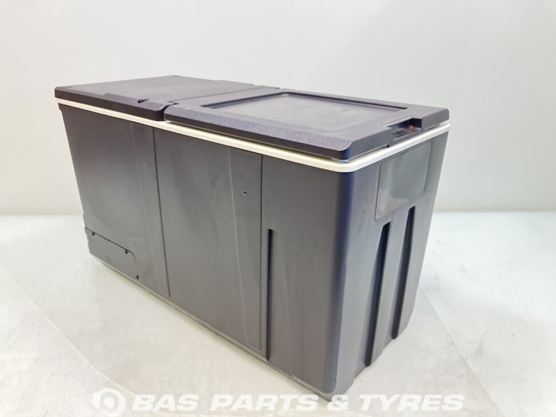 Mercedes-Benz Actros MP4 - Spare parts for Truck: picture 2 Mercedes-Benz Actros MP4 - Spare parts for Truck: picture 2