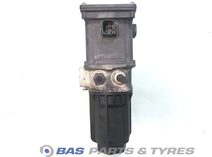 Mercedes-Benz Adblue pomp Mercedes A 000 450 76 78 - Spare parts for Truck: picture 2 Mercedes-Benz Adblue pomp Mercedes A 000 450 76 78 - Spare parts for Truck: picture 2