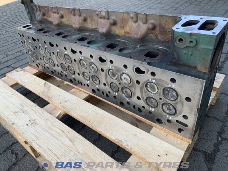 Volvo Cilinderkop Volvo D13K 21368560 - Cylinder block for Truck: picture 1 Volvo Cilinderkop Volvo D13K 21368560 - Cylinder block for Truck: picture 1