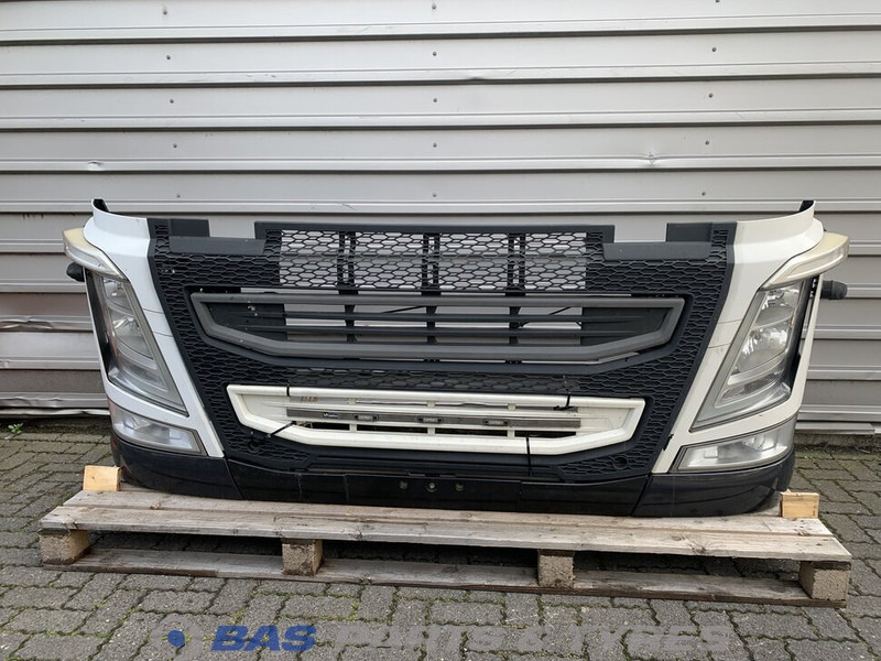 Volvo FH4 - Bumper for Truck: picture 1 Volvo FH4 - Bumper for Truck: picture 1