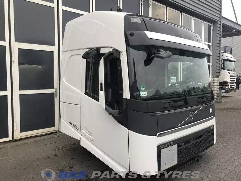 Volvo FH4 - Cab and interior for Truck: picture 2 Volvo FH4 - Cab and interior for Truck: picture 2