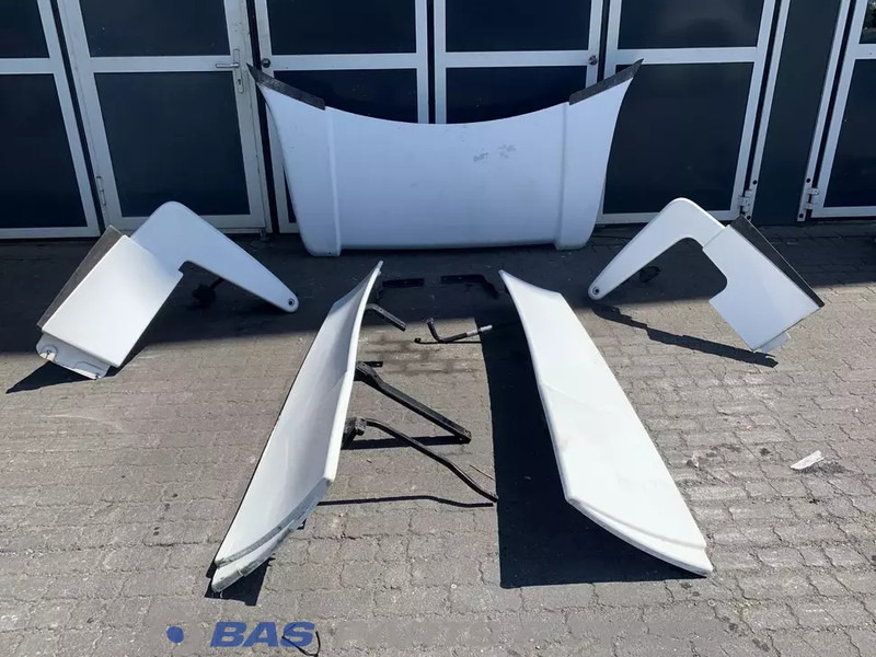 Volvo FH4 - Aerodynamics/ Spoiler for Truck: picture 1 Volvo FH4 - Aerodynamics/ Spoiler for Truck: picture 1