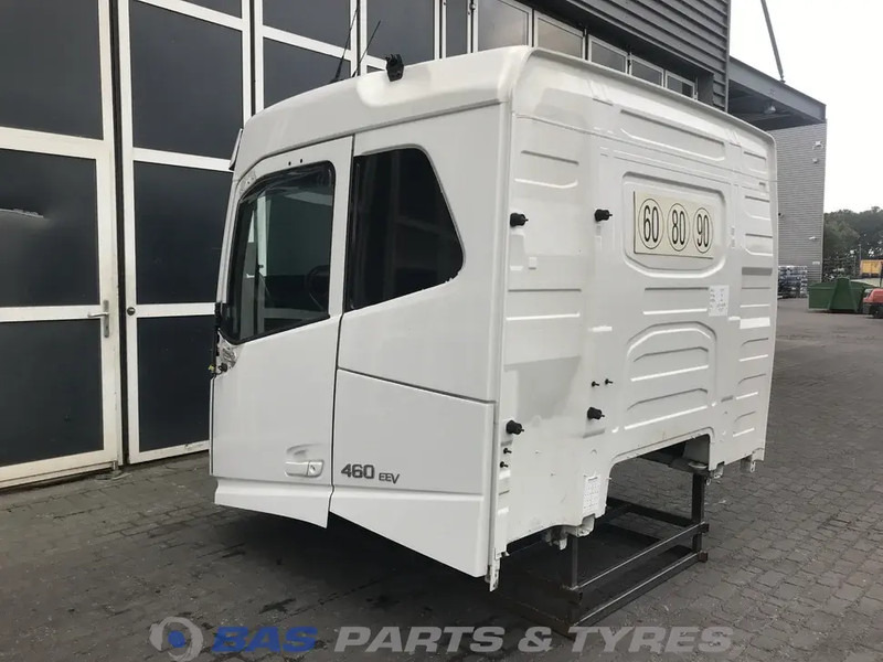 Volvo FH4 Volvo Sleeper Cab L2H1 82271553 - Cab and interior for Truck: picture 4 Volvo FH4 Volvo Sleeper Cab L2H1 82271553 - Cab and interior for Truck: picture 4