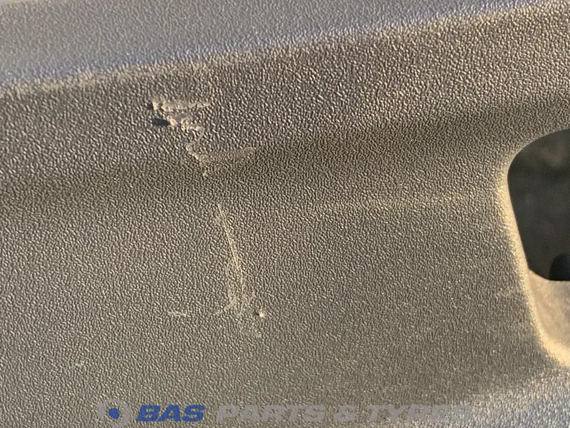 Volvo FH4B Frontklep Volvo 84281452 - Grill for Truck: picture 4 Volvo FH4B Frontklep Volvo 84281452 - Grill for Truck: picture 4