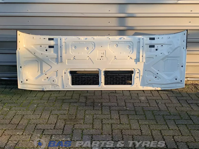 Volvo FH4B Frontklep Volvo 84281452 - Grill for Truck: picture 2 Volvo FH4B Frontklep Volvo 84281452 - Grill for Truck: picture 2