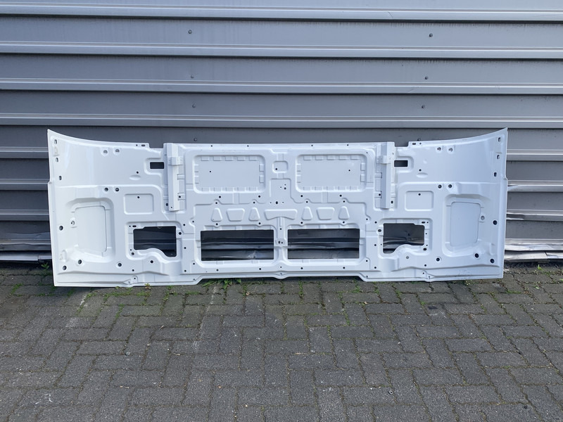 Volvo FH4B - Grill for Truck: picture 2 Volvo FH4B - Grill for Truck: picture 2