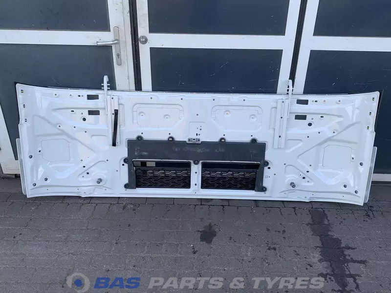 Volvo FH4B - Grill for Truck: picture 2 Volvo FH4B - Grill for Truck: picture 2