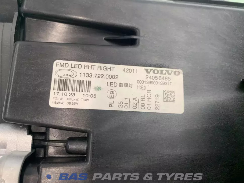 Volvo FM5 Koplamp Rechts 23752806 - Headlight for Truck: picture 5 Volvo FM5 Koplamp Rechts 23752806 - Headlight for Truck: picture 5