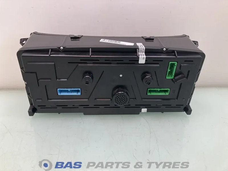 Volvo Instrumentenpaneel Volvo 21015784 - Dashboard for Truck: picture 2 Volvo Instrumentenpaneel Volvo 21015784 - Dashboard for Truck: picture 2