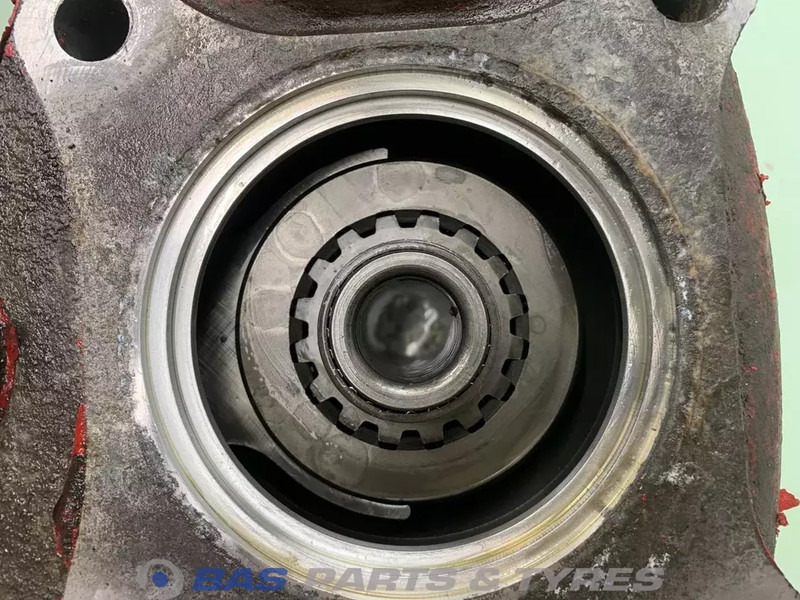 Volvo Volvo PTO 1669401 - Axle and parts for Truck: picture 3 Volvo Volvo PTO 1669401 - Axle and parts for Truck: picture 3