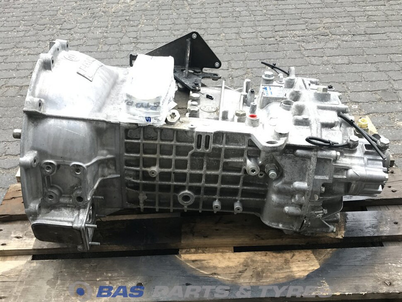 ZF D-Serie Renault 9S1110 TO Ecomid Versnellingsbak 9S1110 TO - Gearbox for Truck: picture 1 ZF D-Serie Renault 9S1110 TO Ecomid Versnellingsbak 9S1110 TO - Gearbox for Truck: picture 1