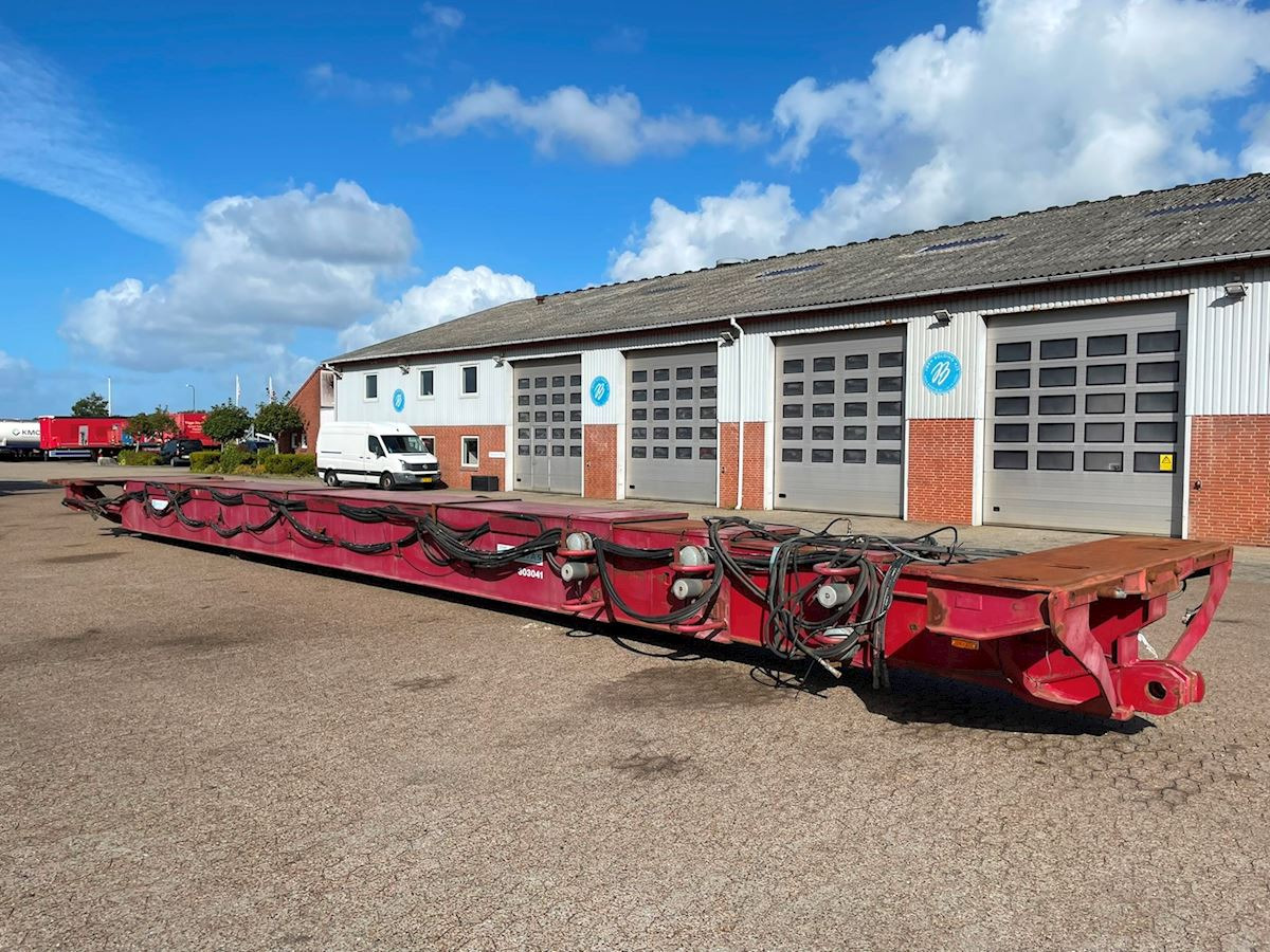 Nicolas - Low loader semi-trailer: picture 2 Nicolas - Low loader semi-trailer: picture 2