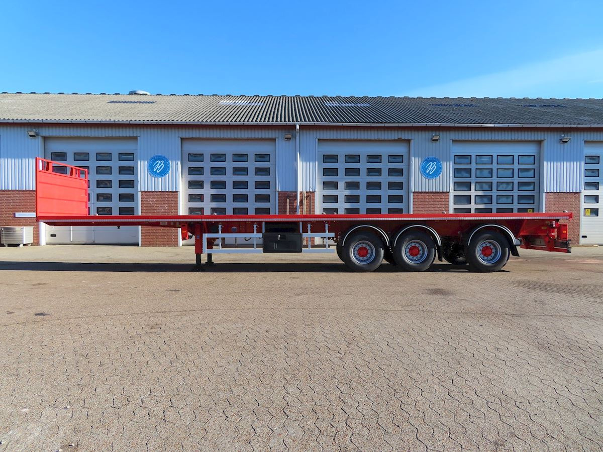 SDC - Container transporter/ Swap body semi-trailer: picture 2 SDC - Container transporter/ Swap body semi-trailer: picture 2