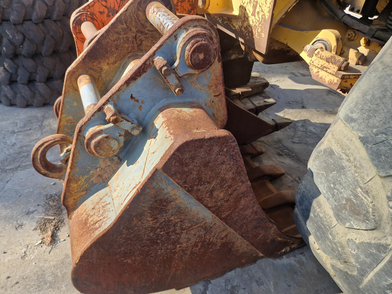 CAZO LIEBHERR A900B - Excavator bucket for Construction machinery: picture 1 CAZO LIEBHERR A900B - Excavator bucket for Construction machinery: picture 1