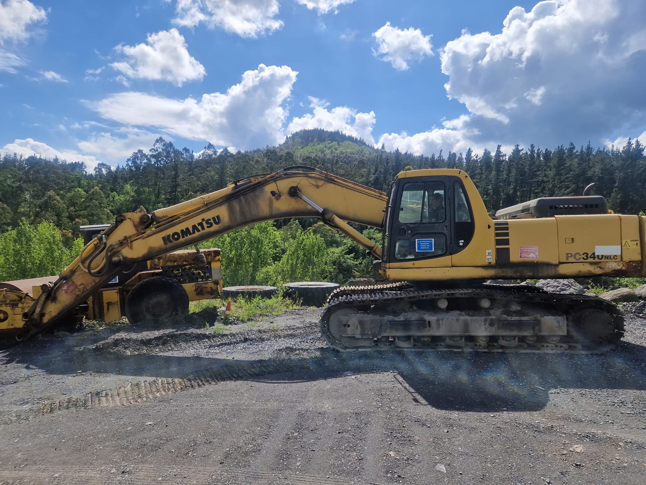 KOMATSU PC 340.6 - Crawler excavator: picture 1 KOMATSU PC 340.6 - Crawler excavator: picture 1