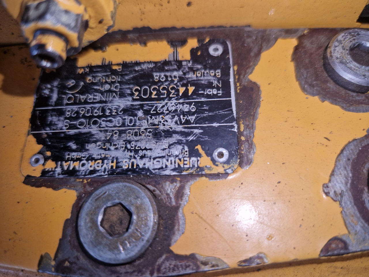 LIEBHERR A4VS6M51 9446727 - Hydraulic pump for Construction machinery: picture 2 LIEBHERR A4VS6M51 9446727 - Hydraulic pump for Construction machinery: picture 2