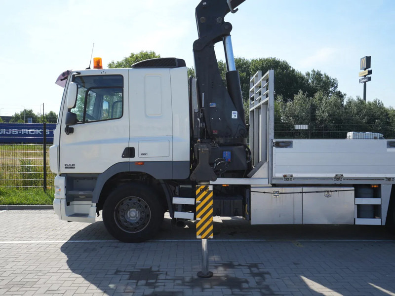 DAF CF 85 FAN Kraanwagen met bak, 47 t. HMF kraan - Crane truck: picture 4 DAF CF 85 FAN Kraanwagen met bak, 47 t. HMF kraan - Crane truck: picture 4