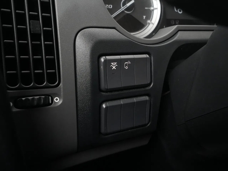 Tractor unit DAF XF 450 FT, Space Cab, PTO: picture 18 Tractor unit DAF XF 450 FT, Space Cab, PTO: picture 18