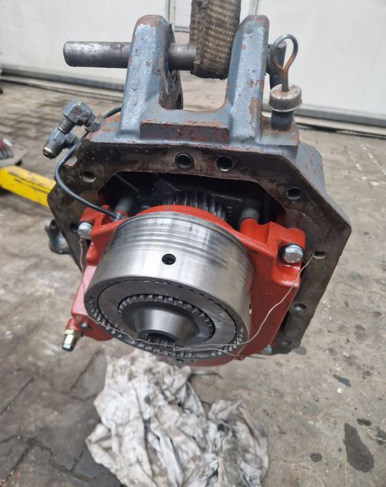 Części do Ciągnika New Holland NH TM, M Kompletna Obudowa WOM New Holland TM120,TM130,TM140,TM155,Case MXM 120, - Transmission for Agricultural machinery: picture 2 Części do Ciągnika New Holland NH TM, M Kompletna Obudowa WOM New Holland TM120,TM130,TM140,TM155,Case MXM 120, - Transmission for Agricultural machinery: picture 2