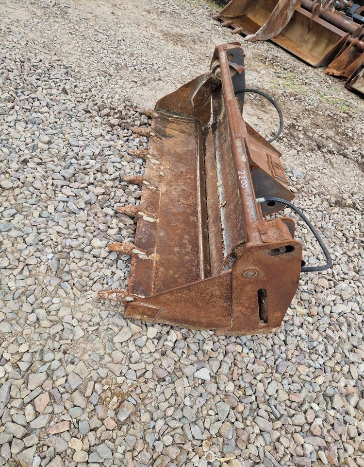 Koparka kołowa Mecalac MECALAC 4w1 lub 3w1 2012 Łyżka 4w1 Mecalac 10, 12 - Excavator bucket for Construction machinery: picture 3 Koparka kołowa Mecalac MECALAC 4w1 lub 3w1 2012 Łyżka 4w1 Mecalac 10, 12 - Excavator bucket for Construction machinery: picture 3