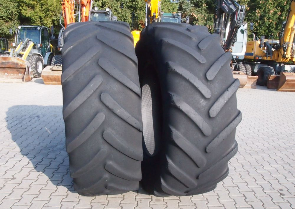 Opony Michelin 20,4R38  Opony rolnicze MICHELIN 580/70R38 - Tire: picture 1 Opony Michelin 20,4R38  Opony rolnicze MICHELIN 580/70R38 - Tire: picture 1