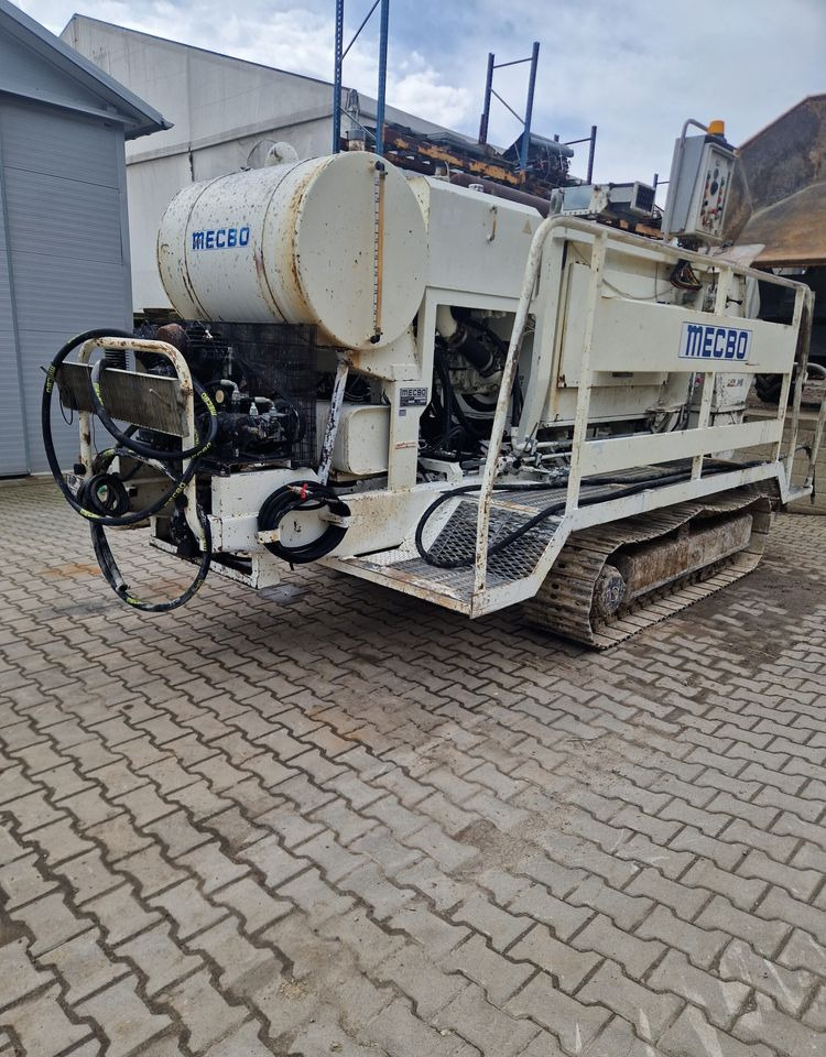 Pompa do betonu Mecbo CAR TCACK P6.80 APV/DI 90bar 2007 Pompa do betonu MECBO P6.80 na gąsienicach - Stationary concrete pump: picture 3 Pompa do betonu Mecbo CAR TCACK P6.80 APV/DI 90bar 2007 Pompa do betonu MECBO P6.80 na gąsienicach - Stationary concrete pump: picture 3