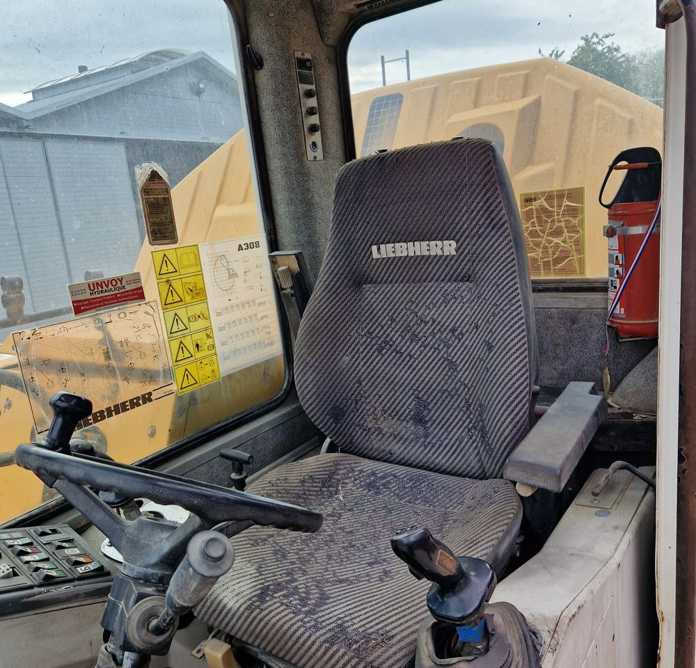 Pozostałe części Liebherr Liebherr A308 1999 Koparka kołowa Liebherr 308 - Excavator: picture 2 Pozostałe części Liebherr Liebherr A308 1999 Koparka kołowa Liebherr 308 - Excavator: picture 2