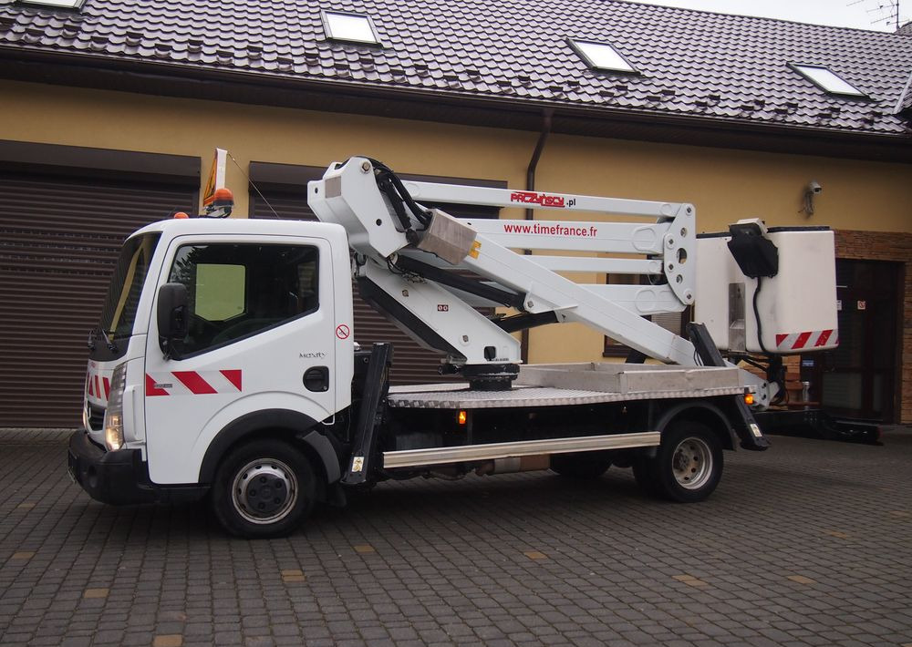 Samochód Renault Isoli PLE194/10N 2015 Renault Maxity Zwyżka Podnośnik koszowy - Truck mounted aerial platform: picture 1 Samochód Renault Isoli PLE194/10N 2015 Renault Maxity Zwyżka Podnośnik koszowy - Truck mounted aerial platform: picture 1