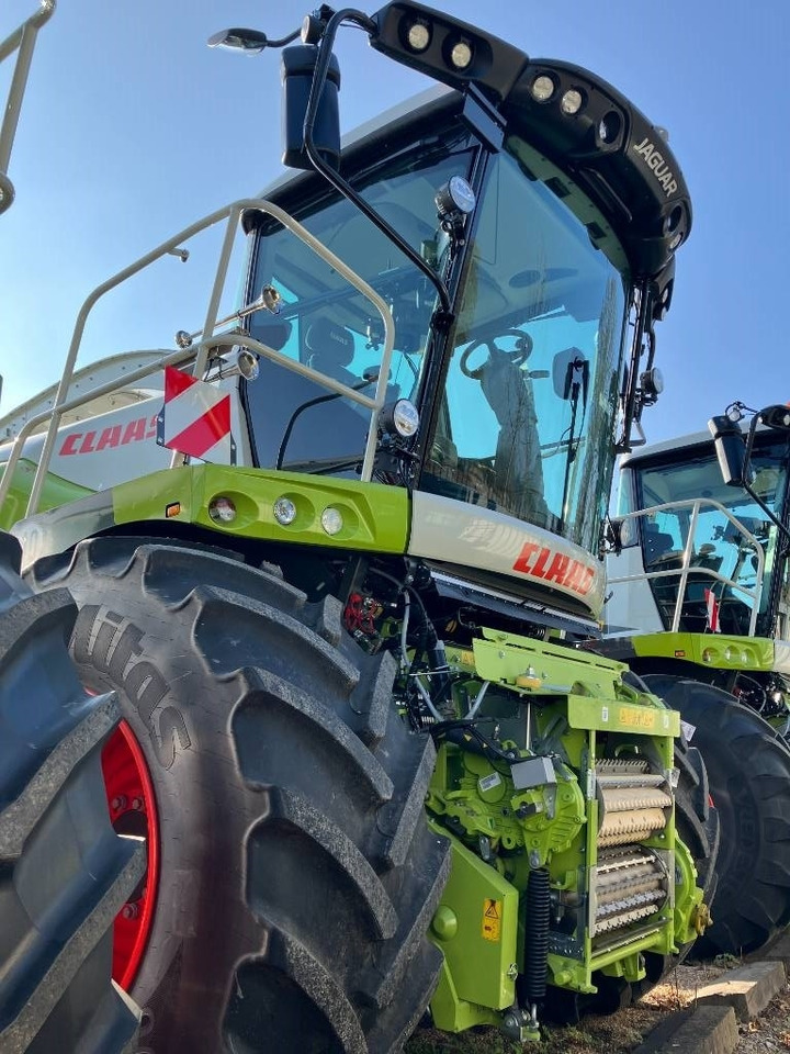 Claas Jaguar 950 - Forage harvester: picture 1 Claas Jaguar 950 - Forage harvester: picture 1