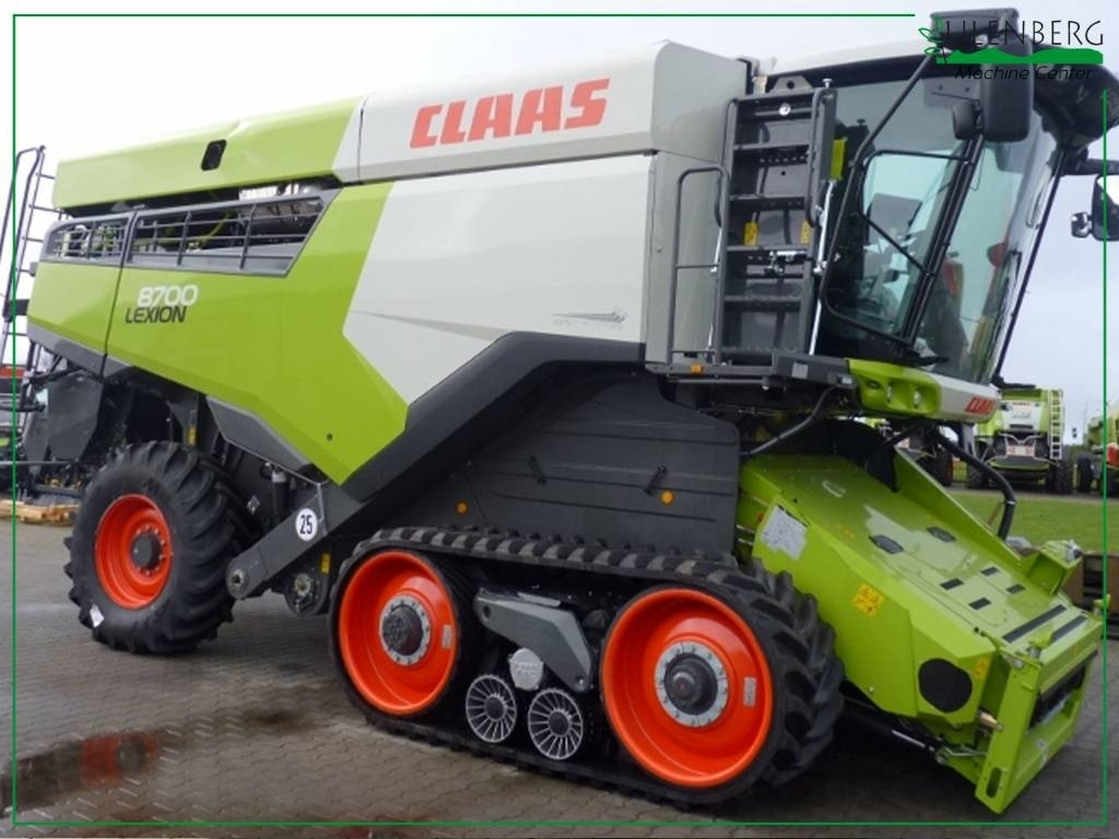 Claas Lexion 8700 TT - Combine harvester: picture 4 Claas Lexion 8700 TT - Combine harvester: picture 4