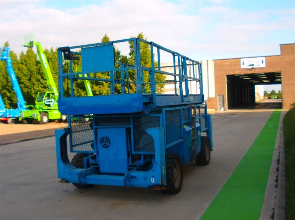Genie GS4390RT - Scissor lift: picture 4 Genie GS4390RT - Scissor lift: picture 4