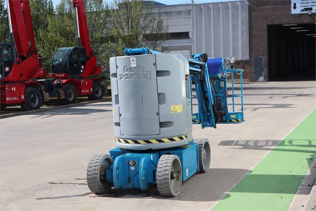 Genie Z30-20N - Articulated boom: picture 4 Genie Z30-20N - Articulated boom: picture 4