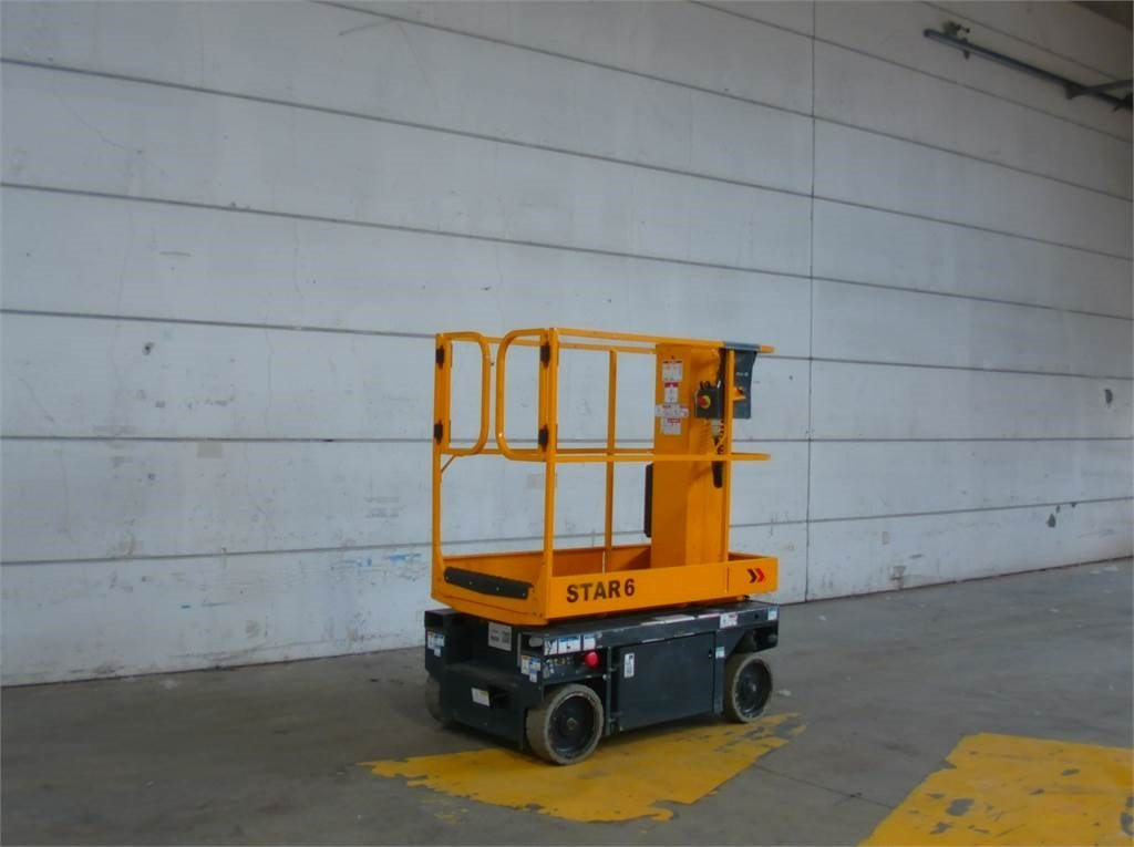 Haulotte STAR 6AE - Vertical mast lift: picture 3 Haulotte STAR 6AE - Vertical mast lift: picture 3