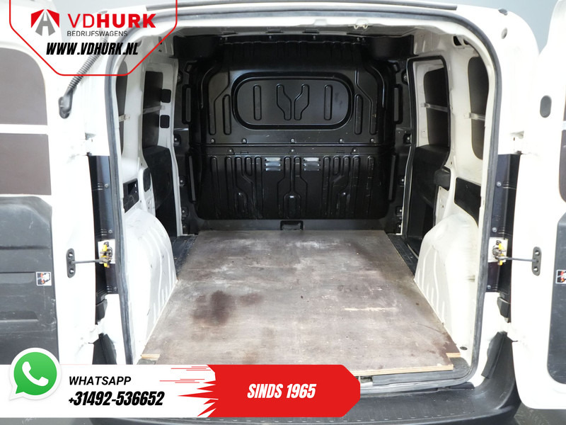 Small van Fiat Dobló Cargo 1.3 MJ BPM VRIJ! 7x Voorraad NL Auto/ Airco/ Bluetooth/ Betimmering: picture 15
