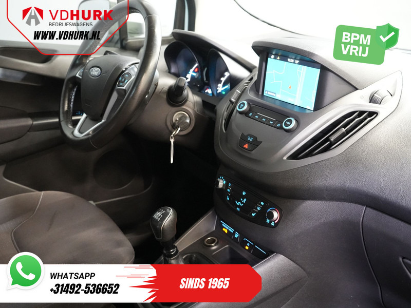 Ford Transit Courier 1.5 TDCI Trend BPM VRIJ! Stoelverw./ CarPlay/ Navi/ PDC/ Cruise/ Airco - Small van: picture 3 Ford Transit Courier 1.5 TDCI Trend BPM VRIJ! Stoelverw./ CarPlay/ Navi/ PDC/ Cruise/ Airco - Small van: picture 3