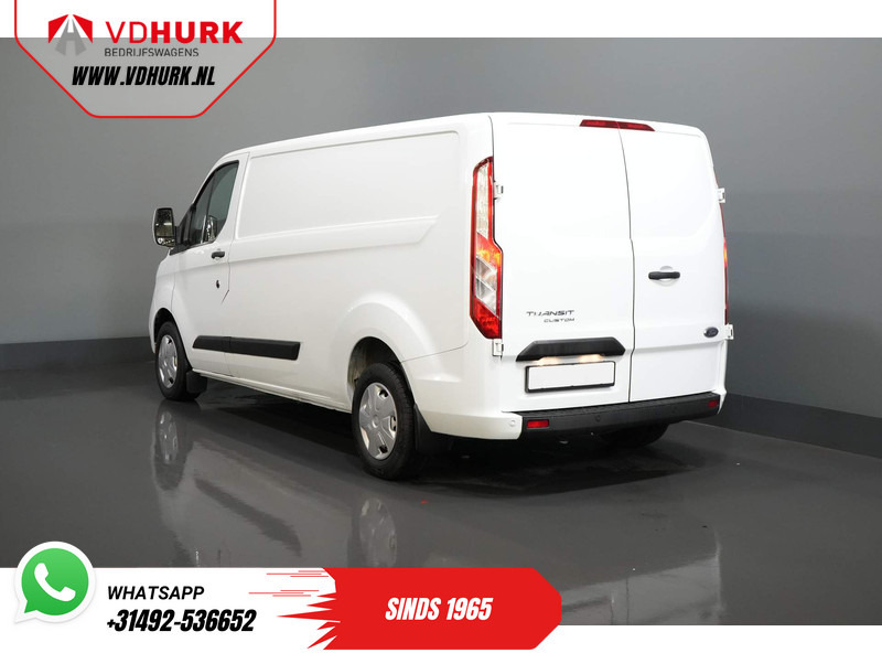 Ford Transit Custom 2.0 TDCI 130 pk L2 2.8t Trekverm./ Voorruit verw./ Cruise/ PDC V+A/ DAB - Small van: picture 2 Ford Transit Custom 2.0 TDCI 130 pk L2 2.8t Trekverm./ Voorruit verw./ Cruise/ PDC V+A/ DAB - Small van: picture 2