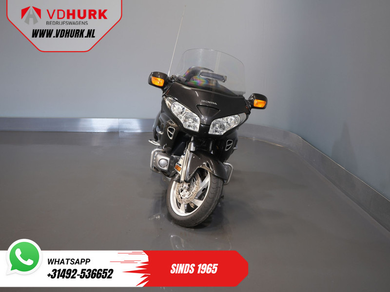 Honda GL 1800 Gold Wing MARGE/ Koffers/ Cruise/ Topkoffer/ Navi/ Radio - Motorcycle: picture 2 Honda GL 1800 Gold Wing MARGE/ Koffers/ Cruise/ Topkoffer/ Navi/ Radio - Motorcycle: picture 2