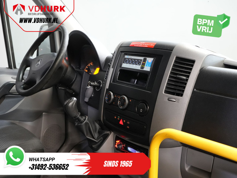 Mercedes-Benz Sprinter 313 2.2 CDI L2H2 €9922 Incl. BTW BPM VRIJ! EXPORT Combi/ 9 Persoons/ Kombi/ 9P/ Airco/ Rolstoellift - Minibus, Passenger van: picture 3 Mercedes-Benz Sprinter 313 2.2 CDI L2H2 €9922 Incl. BTW BPM VRIJ! EXPORT Combi/ 9 Persoons/ Kombi/ 9P/ Airco/ Rolstoellift - Minibus, Passenger van: picture 3