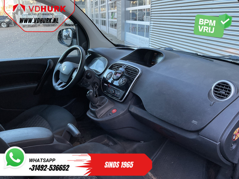 Renault Kangoo Express 1.5 dCi 90 pk Express Black Edition (EXPORT) NL Auto/ Climate/ Airco/ Navi/ Cruise/ PDC/ 16”LMV - Small van: picture 3 Renault Kangoo Express 1.5 dCi 90 pk Express Black Edition (EXPORT) NL Auto/ Climate/ Airco/ Navi/ Cruise/ PDC/ 16”LMV - Small van: picture 3
