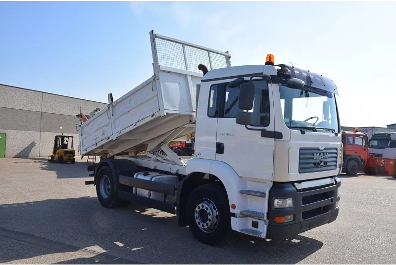 MAN TGA 19.310 - Tipper: picture 3 MAN TGA 19.310 - Tipper: picture 3