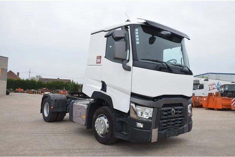 Renault T460 - Tractor unit: picture 3 Renault T460 - Tractor unit: picture 3
