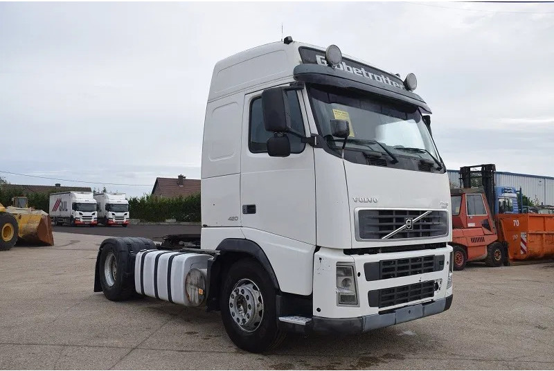 Volvo FH 12.420 - Tractor unit: picture 2 Volvo FH 12.420 - Tractor unit: picture 2