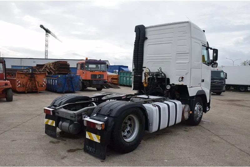 Volvo FH 12.420 - Tractor unit: picture 4 Volvo FH 12.420 - Tractor unit: picture 4