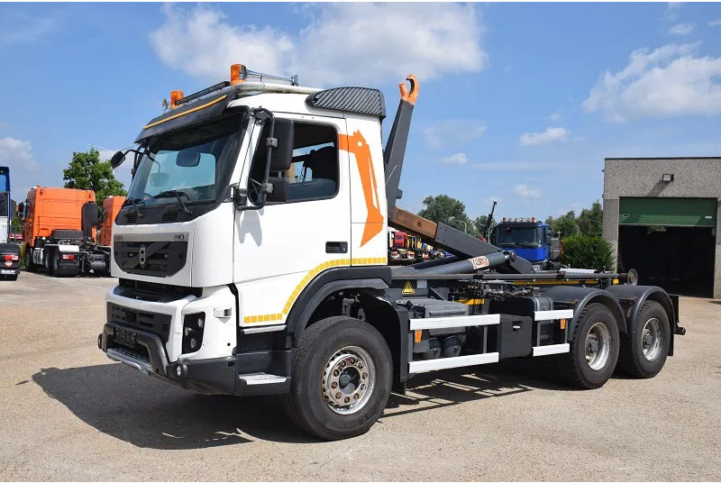 Volvo FMX 460 - Hook lift truck: picture 1 Volvo FMX 460 - Hook lift truck: picture 1
