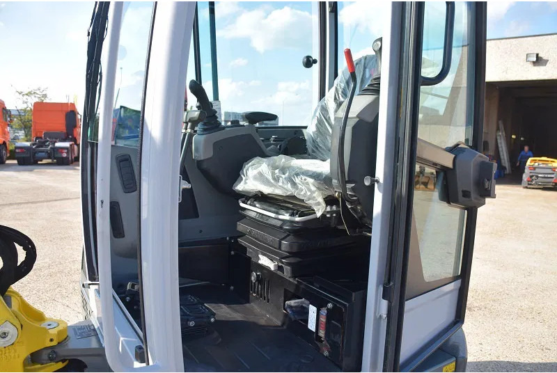 WACKER NEUSON Neuson Wacker 4 TON EZ36 -stock id104 - Mini excavator: picture 5 WACKER NEUSON Neuson Wacker 4 TON EZ36 -stock id104 - Mini excavator: picture 5