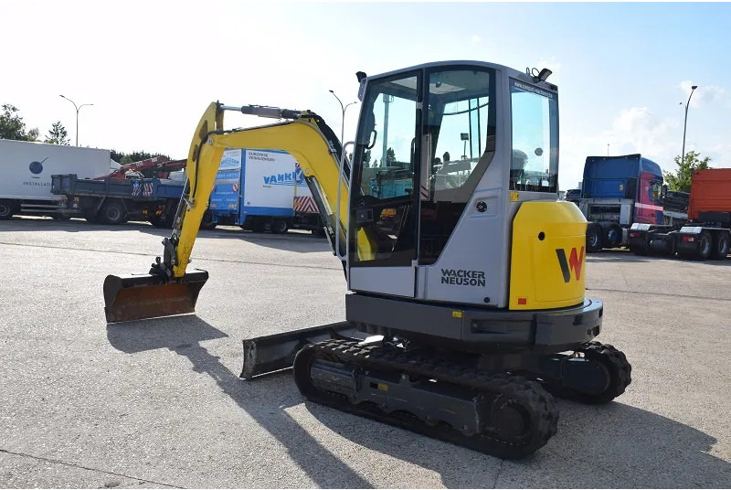 WACKER NEUSON Neuson Wacker 4 TON EZ36 -stock id104 - Mini excavator: picture 2 WACKER NEUSON Neuson Wacker 4 TON EZ36 -stock id104 - Mini excavator: picture 2