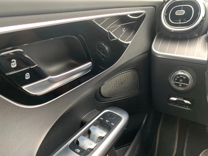 Car Mercedes-Benz C-Klasse 300*Parktronic*Thermatic*Distronic*Rijstrookassistent*Panoramische dak*: picture 8