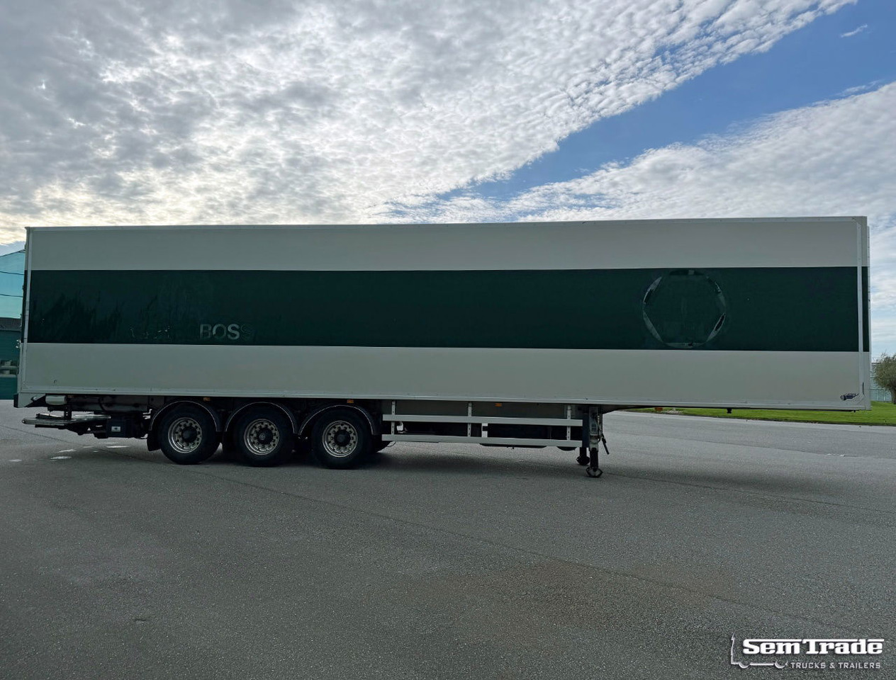 Burg VAN Beurden Isolated BOX Hydrarolls Carrier Vector 1550 Tail Lift Holland-Trailer - Refrigerator semi-trailer: picture 5 Burg VAN Beurden Isolated BOX Hydrarolls Carrier Vector 1550 Tail Lift Holland-Trailer - Refrigerator semi-trailer: picture 5