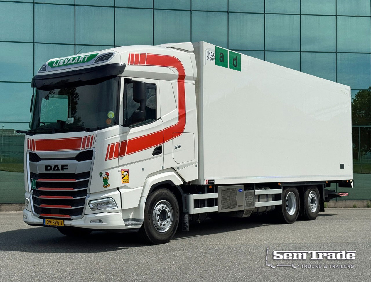 DAF XF 480 FAR 475.000 KM Carrier TRS Iceland 815 x 250 x 275 CM Inside Tail Lift NL Truck - Refrigerator truck: picture 1 DAF XF 480 FAR 475.000 KM Carrier TRS Iceland 815 x 250 x 275 CM Inside Tail Lift NL Truck - Refrigerator truck: picture 1
